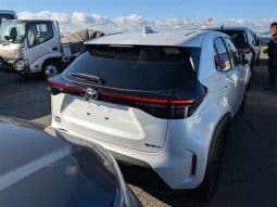 
										TOYOTA YARIS CROSS 2025 full									