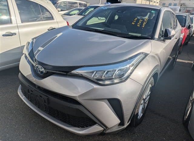 
								TOYOTA C-HR HYBRID 2021 full									