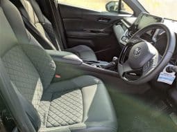 
										TOYOTA C-HR HYBRID 2021 full									