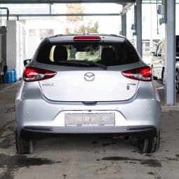 
										MAZDA 2 2022 full									