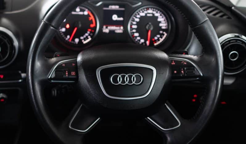 
								AUDI A3 2014 full									