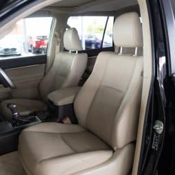 
										TOYOTA LAND CRUISER PRADO TXL full									