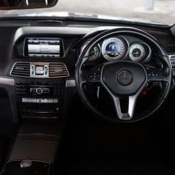 
										MERCEDES E-CLASS CONVERTIBLE 2015 full									