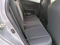 
										TOYOTA YARIS HYBRID 2022 full									